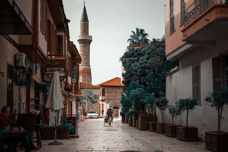 Antalya: Kaleici Old Town Small Group Guided Walking Tour - How the 2-hour route actually feels on foot