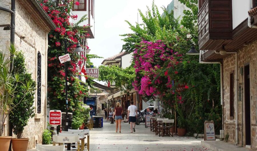 Antalya/Kemer: Old City, Waterfalls, Olympos Cable Car, Boat - Lunch in Old Town, what to expect and how to handle it