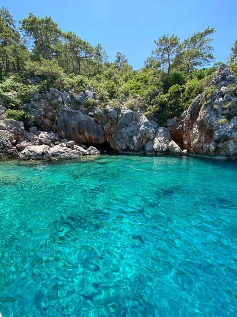 Antalya/Kemer: Suluada Boat Tour with Bays & Maldives Beach - Maldives beach on Suluada: sand, photos, and breathing room