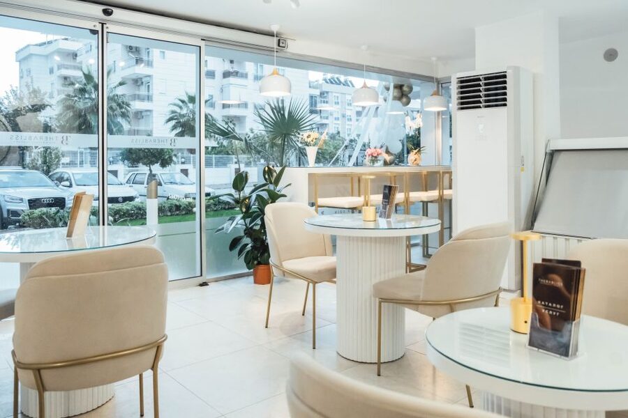 Antalya: Massage and Professional Skin Care Experience - Clean, Polite Service in a Small Group Setting
