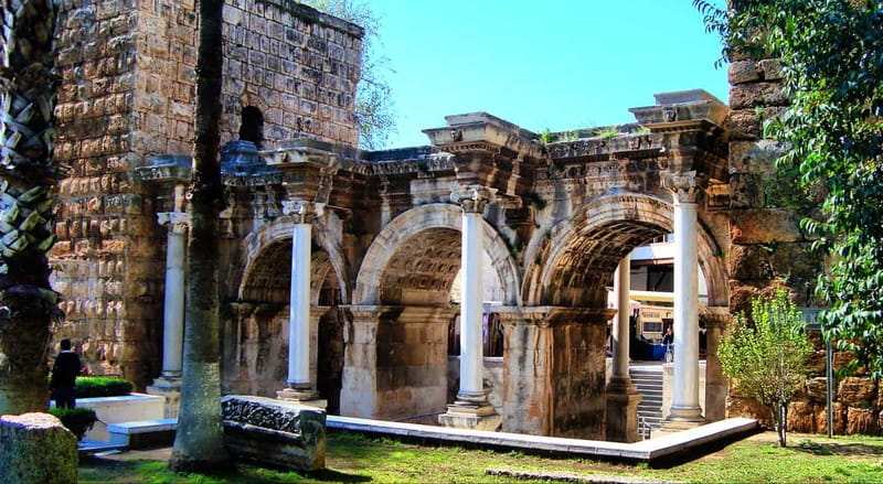 Antalya: Old Town Walking Tour with Dessert Tasting - Should you book this Antalya Old Town walking tour with dessert tasting?