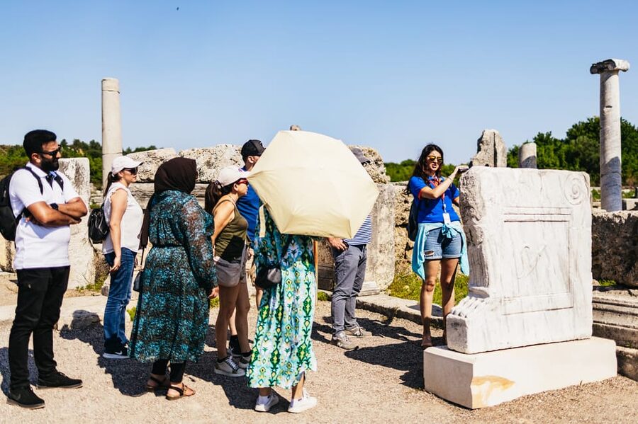 Antalya: Perge, Aspendos, City of Side, and Waterfalls Tour - Perge: the Roman city you can actually picture