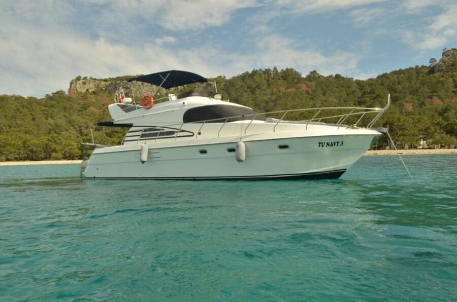 Antalya: Private Yacht Tour with 3 Swim Stops and a Meal - Two itinerary styles: morning cruise with lunch, or sunset with dinner
