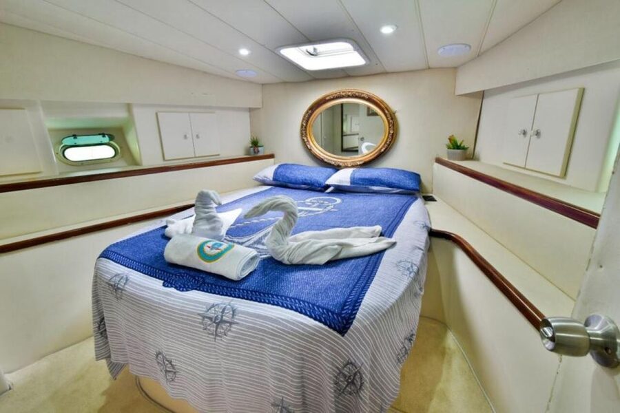 Antalya: Private Yacht Tour with 3 Swim Stops and a Meal - Food onboard: what’s included, and what you should bring