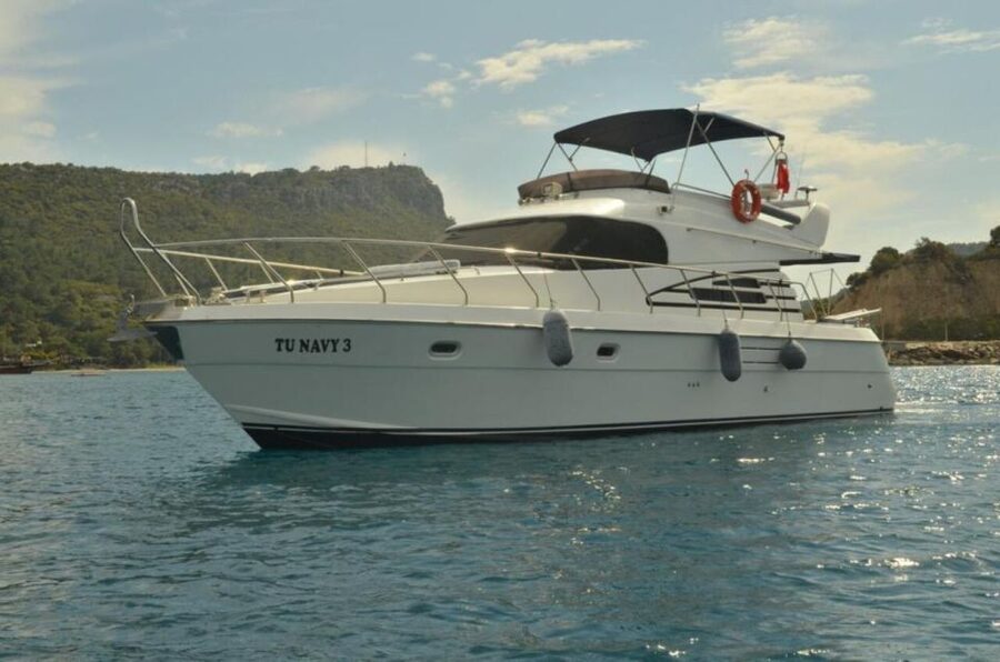 Antalya: Private Yacht Tour with 3 Swim Stops and a Meal - Who this yacht tour is best for