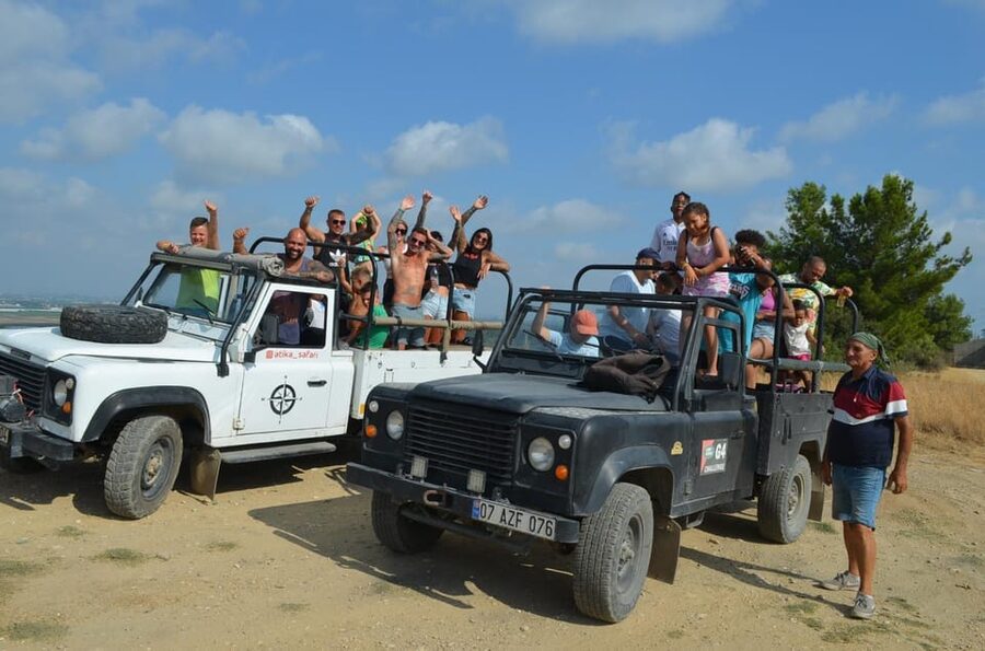 Antalya Şelale Ziyaretli Jeep Safari Turu - Jeep-First Timing: Pickup Windows and Off-Road Transport