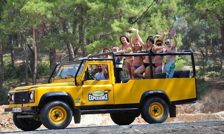 Antalya Şelale Ziyaretli Jeep Safari Turu - Kurşunlu Waterfall: The Morning Stop for Photos and a Real Walk