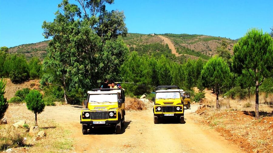 Antalya Şelale Ziyaretli Jeep Safari Turu - Perge Photo Panorama and Guided Time for Ancient City Views