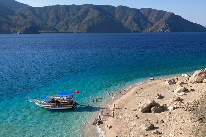 Antalya: Suluada Island Small Group Boat Trip with Lunch & Pickup - Maldives Beach and the onboard lunch that keeps the day easy