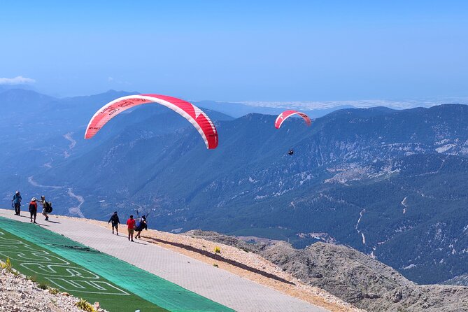 Antalya Tahtalı Summit Tandem Paragliding with Cable Car Transfer - Olympos Teleferik Stop: Turning a Drive Into Part of the Adventure