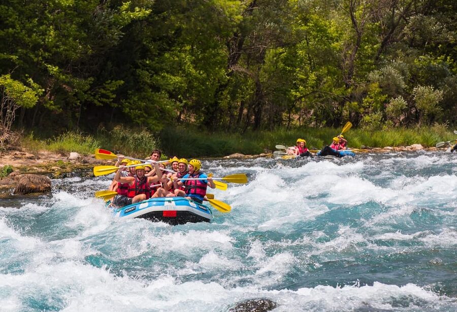 Family Rafting at Koprulu Canyon w/Lunch and Hotel Transfer - Guide quality: how names like Ibrahim, Abdullah, and Gafar show up in the experience