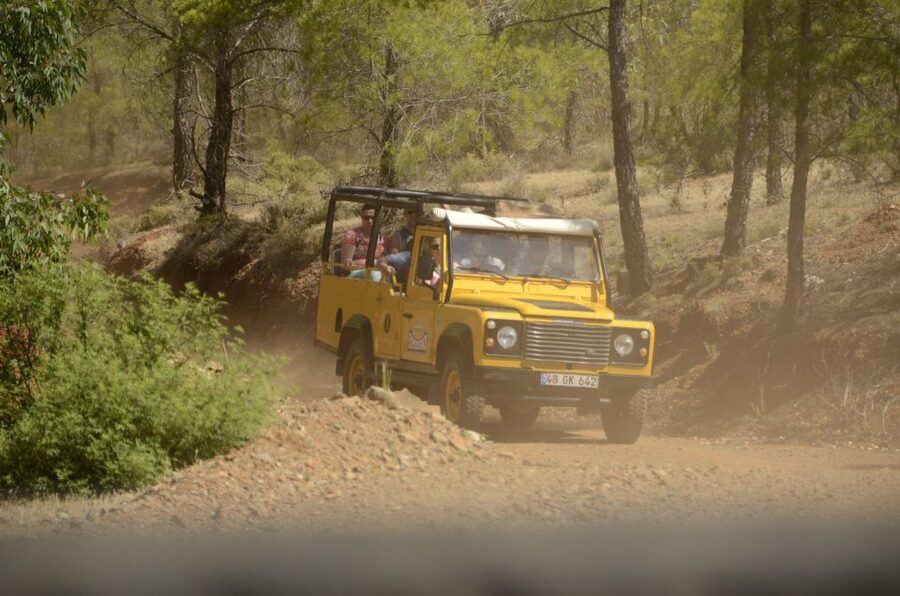 From Antalya: Full-Day Jeep Safari with Lunch and Transfer - Taurus Mountains jeep trails: photos, bouncing, and a guide with real personality