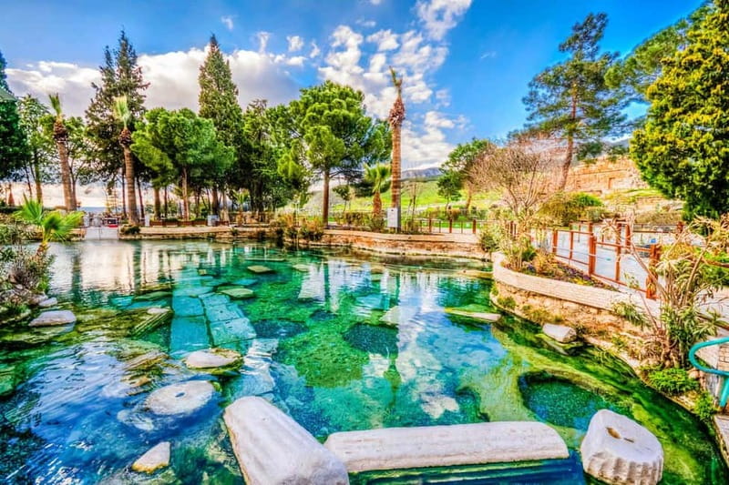 From Antalya/Kemer: Pamukkale & Hierapolis Day Trip w/Meals - Hierapolis ruins: where a good guide changes everything