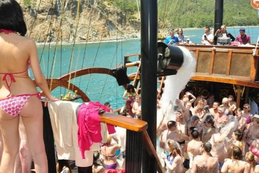 Kemer/Antalya/Belek/Kundu, Exciting Pirate Ship Adventure - Kiriş Bay, Often Called Aquarium Bay: Snorkel Time and Marine Life Chances
