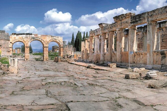 Pamukkale Full-Day Tour from Antalya with Lunch - Lunch at Midday: Included, But Know What You Are Getting