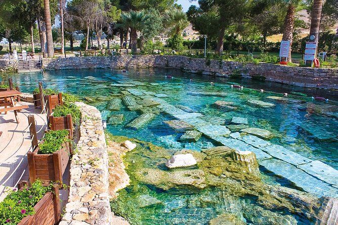 Pamukkale Full-Day Tour from Antalya with Lunch - Small-Group Size, Guide, and Vehicle Comfort