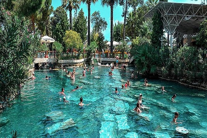Pamukkale Tour - Entering the travertines: what the bare-foot walking is like