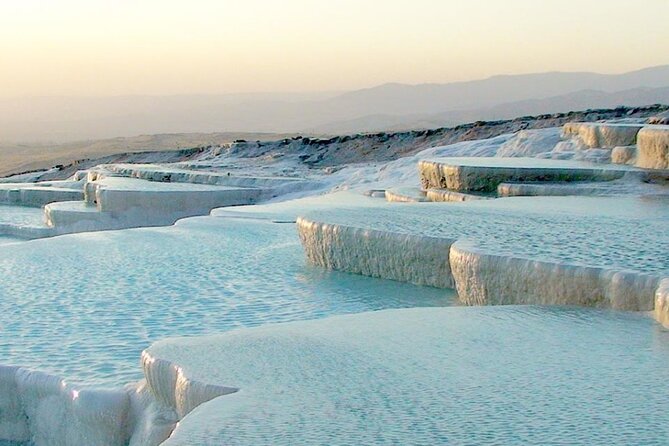 Pamukkalea and Salda Lake Tour with Breakfast-Lunch-Dinner - Salda Lake: the crater-lake reset