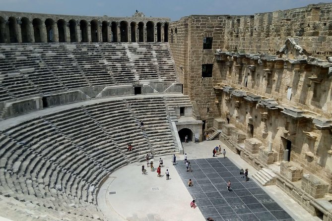 Private Tour Perge, Aspendos, Waterfall ... - Lunch at a local restaurant, the value of a real meal