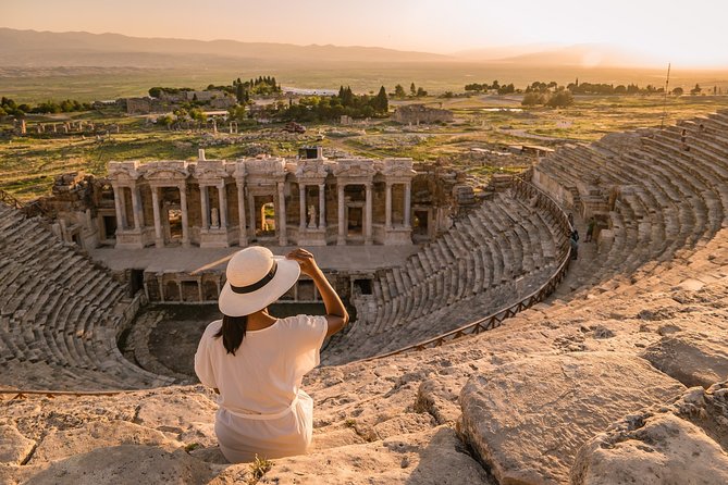 Salda Lake and Pamukkale Full-Day Guided Tour from Antalya - Lunch in Denizli, keeping energy for travertines